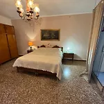 The Upper House Venice Suite